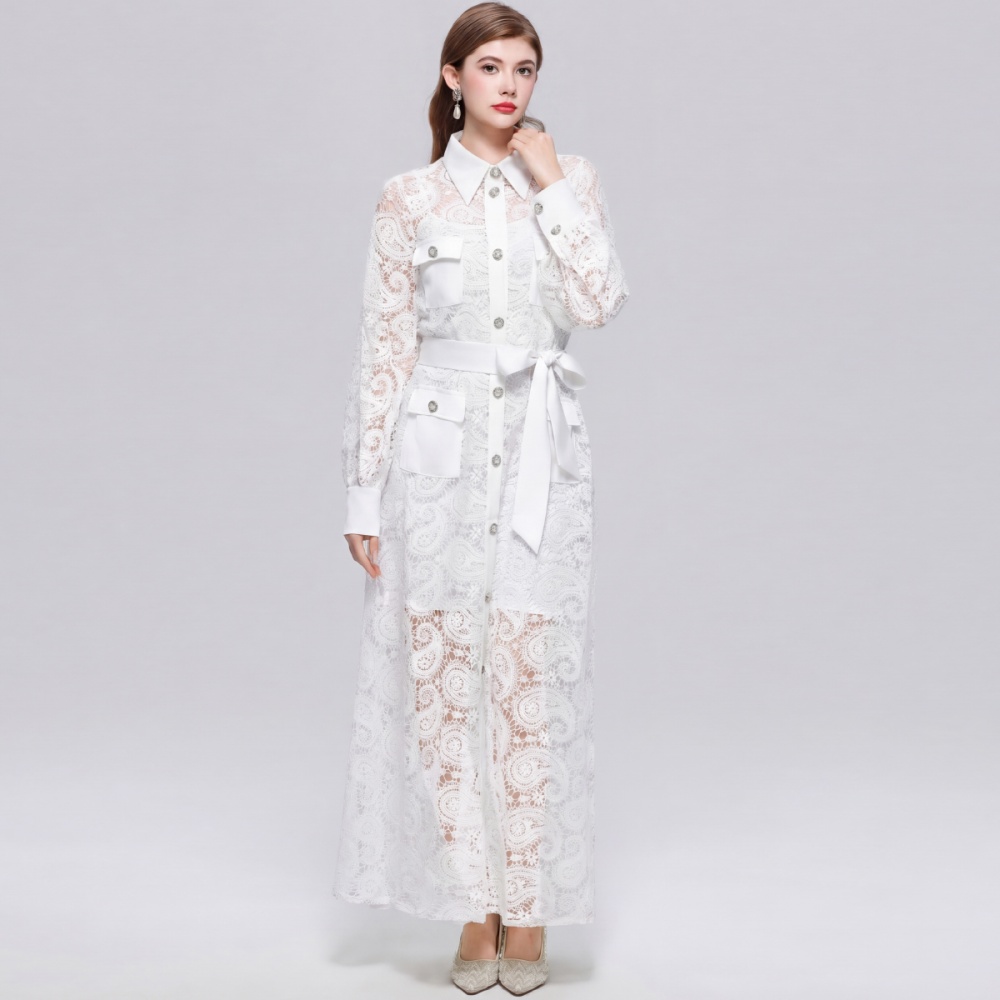 Lapel frenum lace dress hollow retro long dress