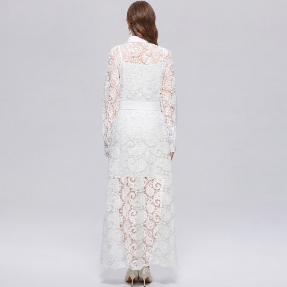 Lapel frenum lace dress hollow retro long dress