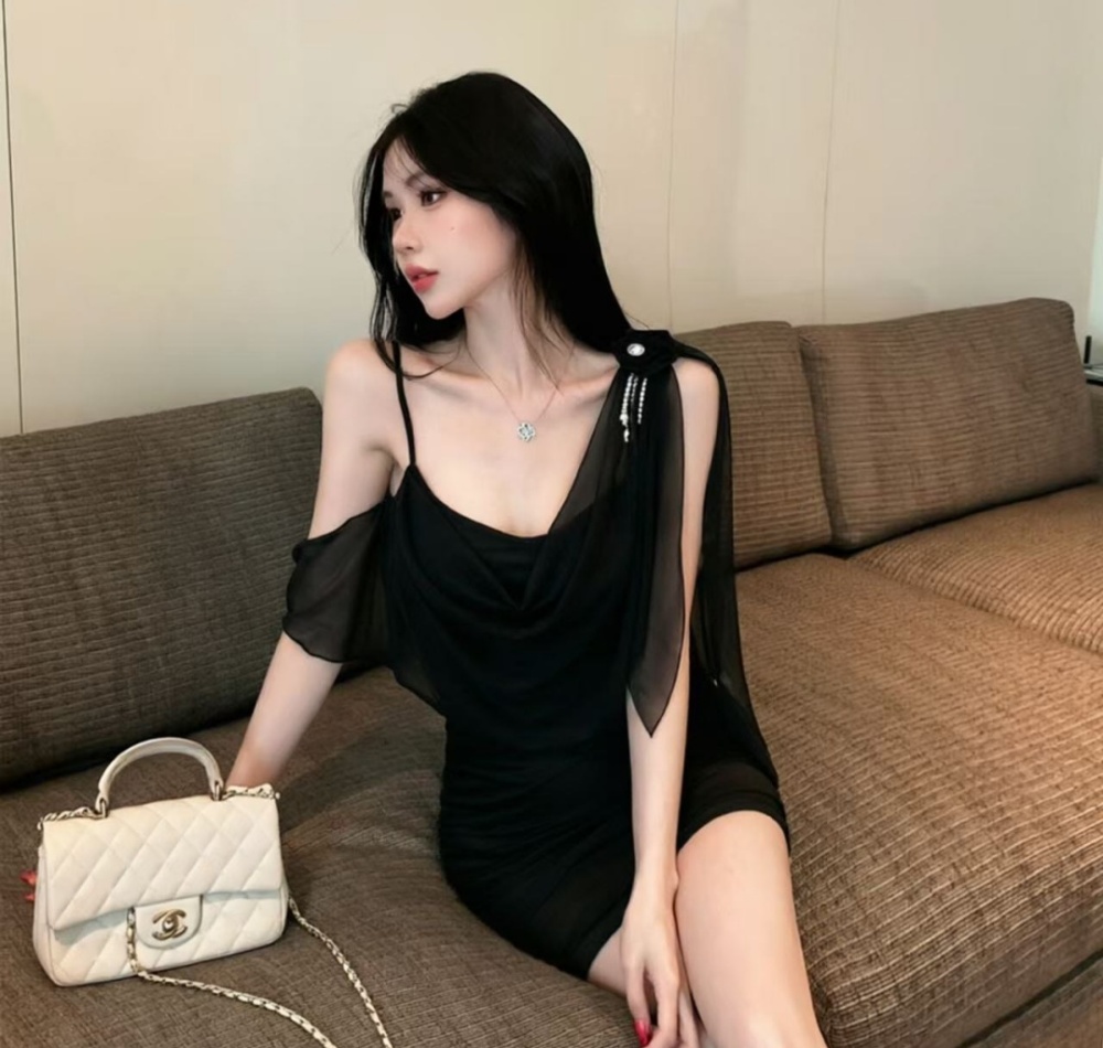 Summer sleeveless butterfly dress slim short fold brooch