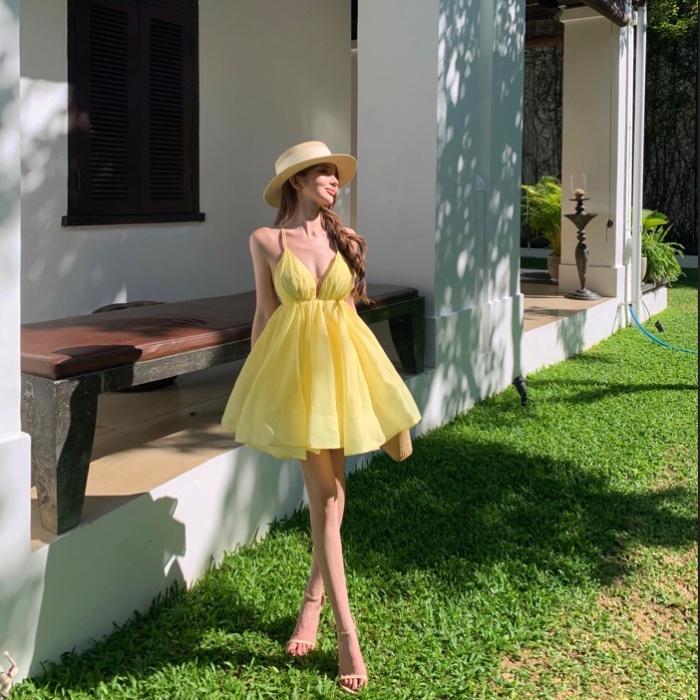 V-neck halter T-back small fellow vacation Sexy underwear