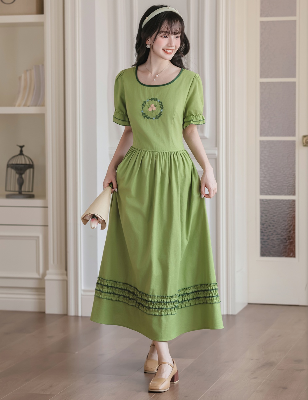 Pastoral style) slim dress pinched waist long dress