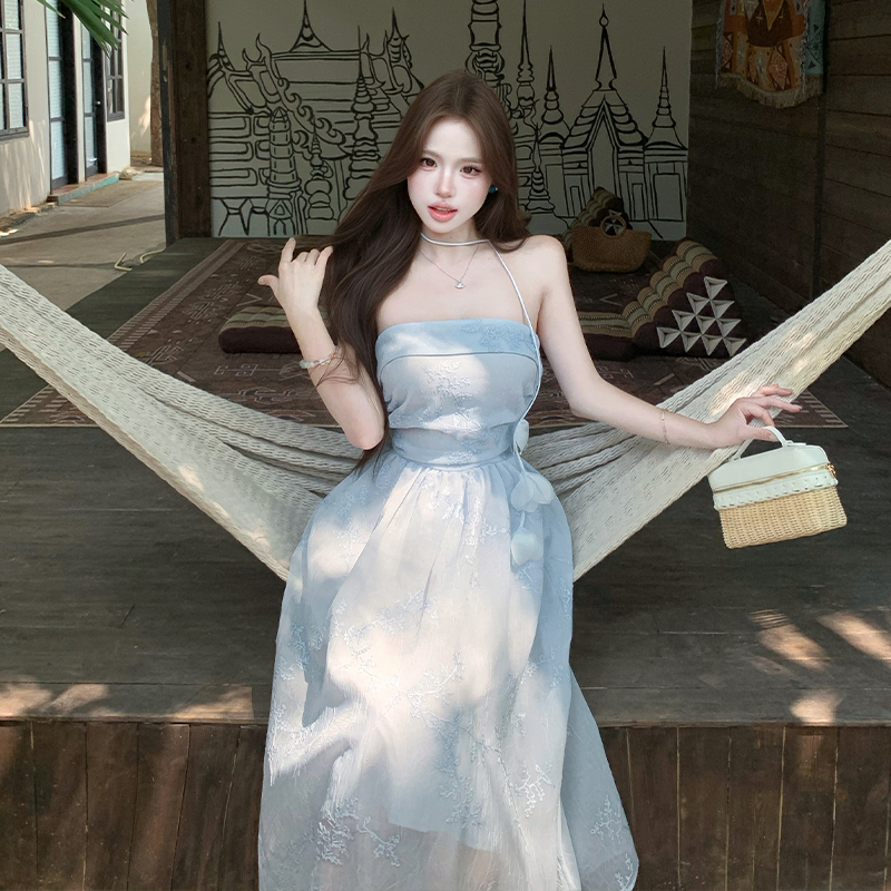 Slim vacation dress wrapped chest blue long dress