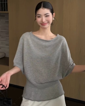 Loose outside the ride sweater hollow tops for women