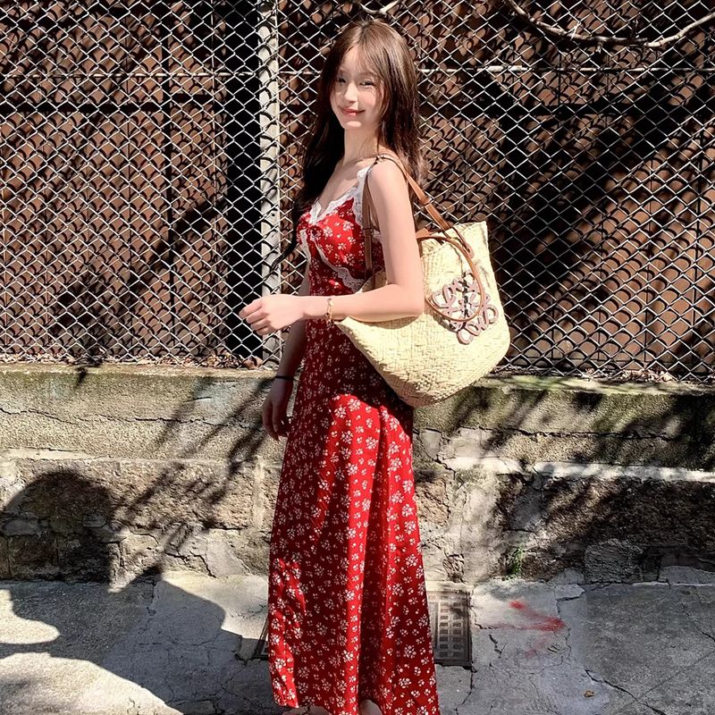Sweet sling V-neck dress vacation retro sexy long dress