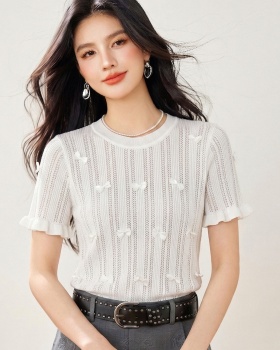 Round neck hollow sweet slim stereoscopic show young sweater