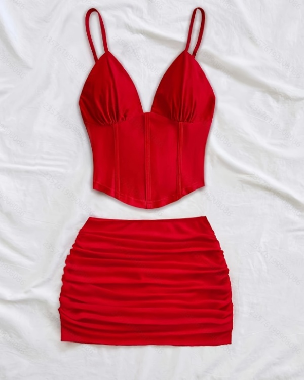 Sling V-neck vacation tops fashion short skirt a set