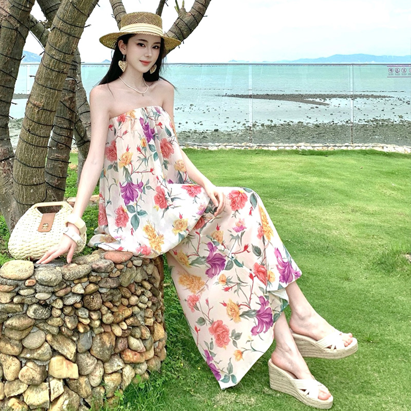 France style temperament vacation flowers dress