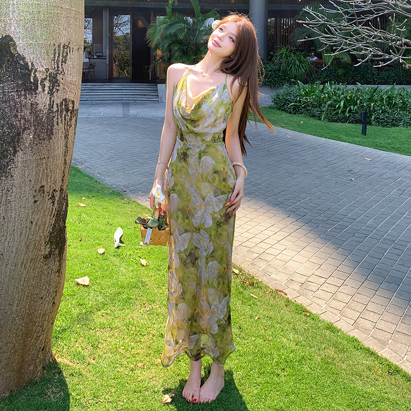 Halter pinched waist slim vacation printing sling dress