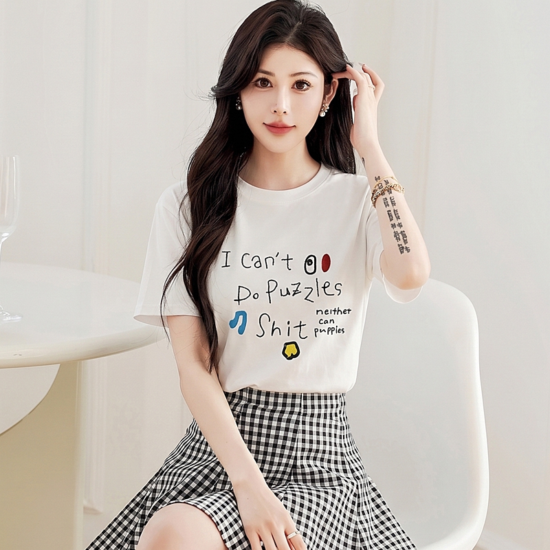 Round neck white T-shirt show young summer tops for women