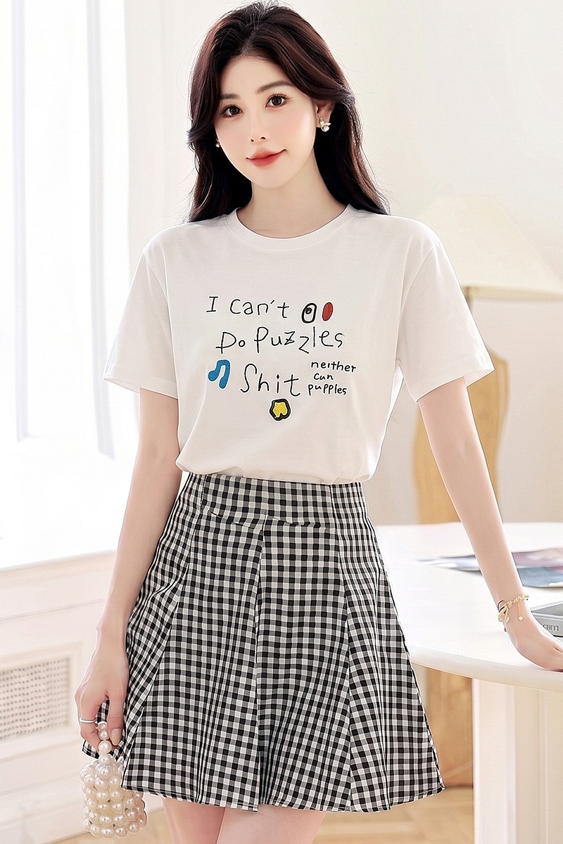 Round neck white T-shirt show young summer tops for women