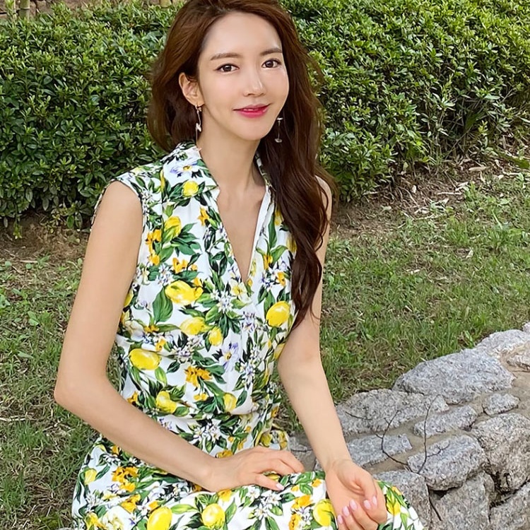 V-neck sleeveless floral dress slim temperament long dress