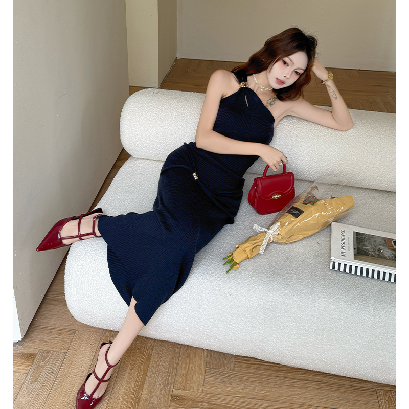 Sloping shoulder summer slim knitted dress for women