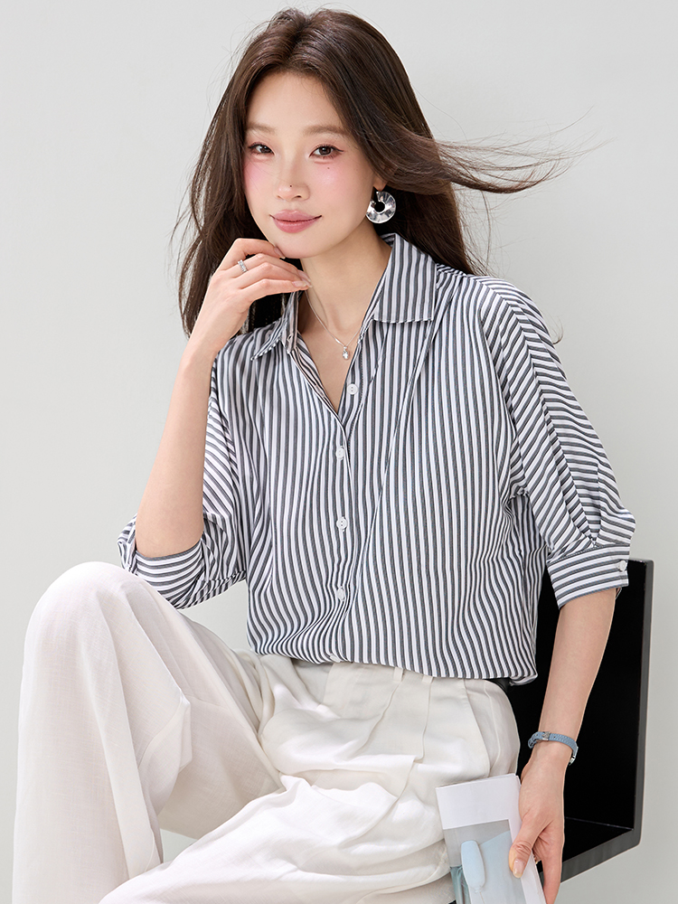 Niche light tops short sleeve summer shirt for women