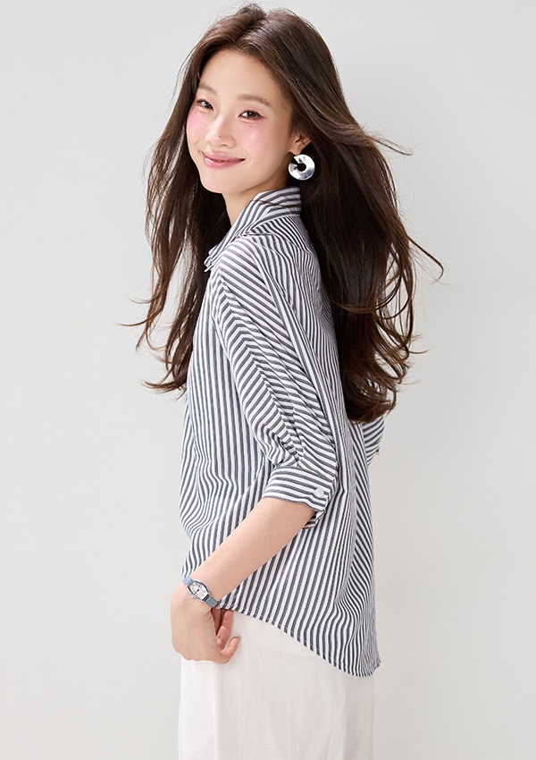 Niche light tops short sleeve summer shirt for women