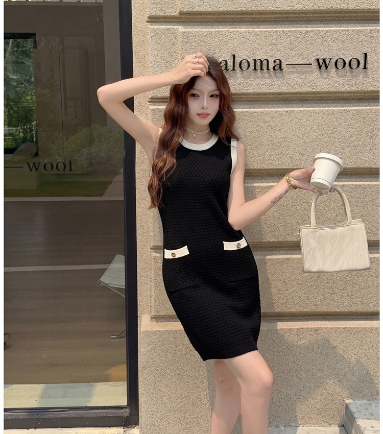 Round neck sleeveless dress temperament T-back for women