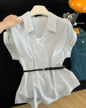 Western style Pseudo-two with belt V-neck shirt