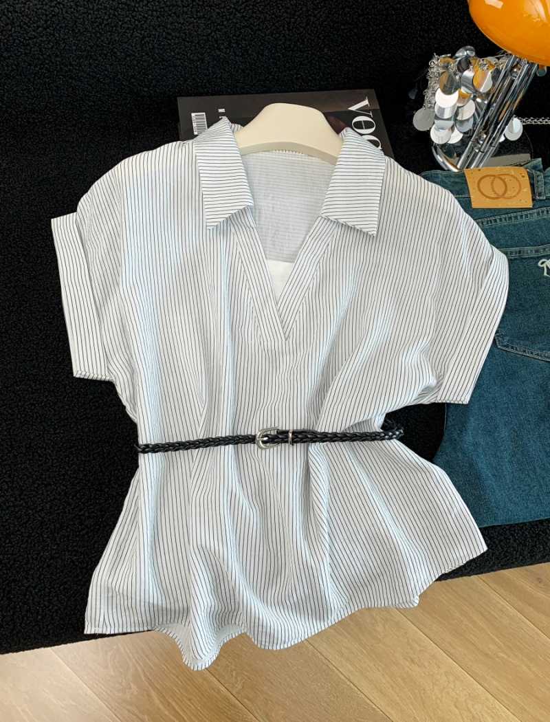 Western style Pseudo-two with belt V-neck shirt