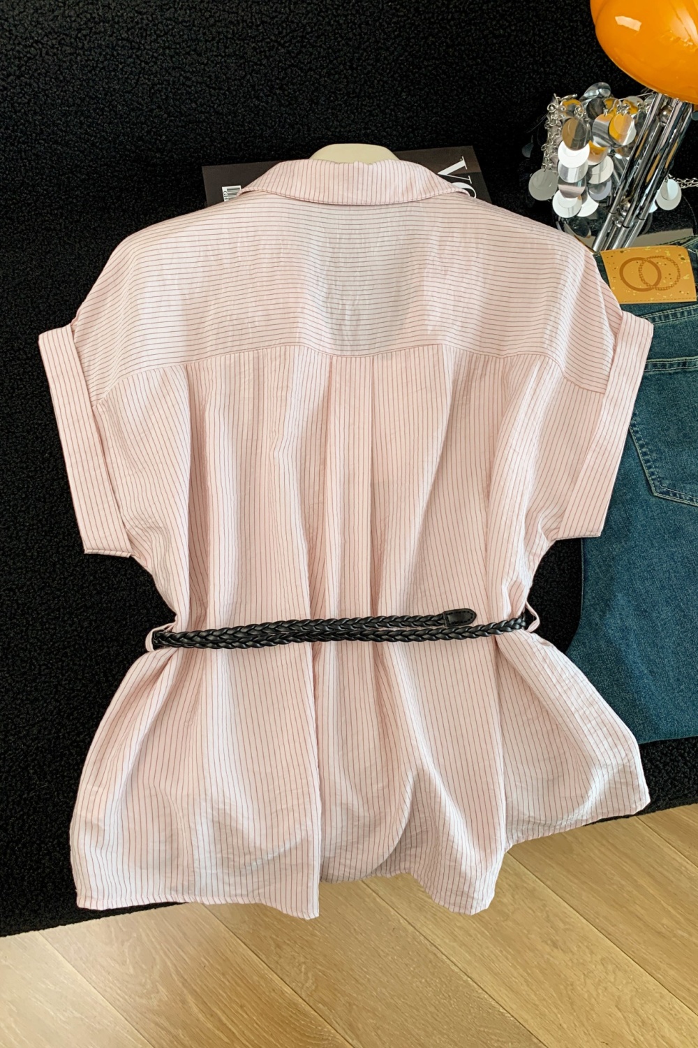 Western style Pseudo-two with belt V-neck shirt