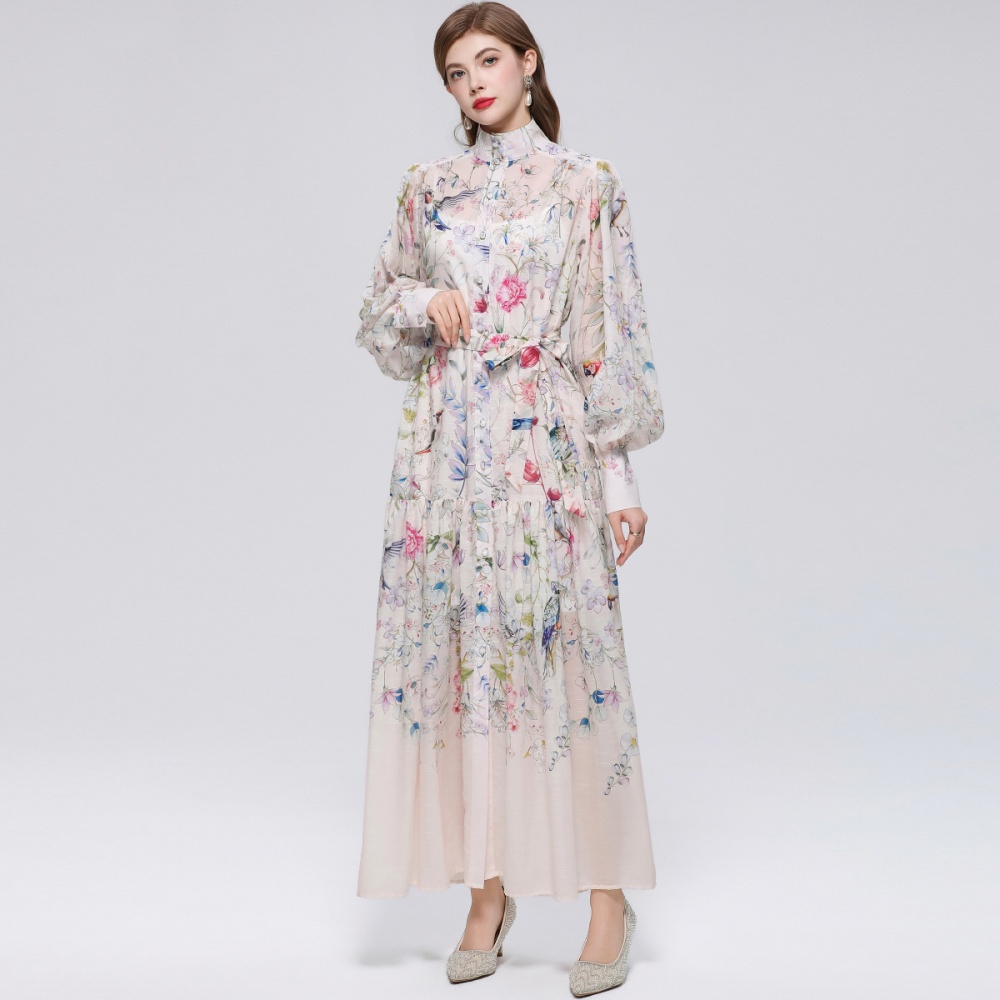 Niche cstand collar pinched waist single-breasted dress