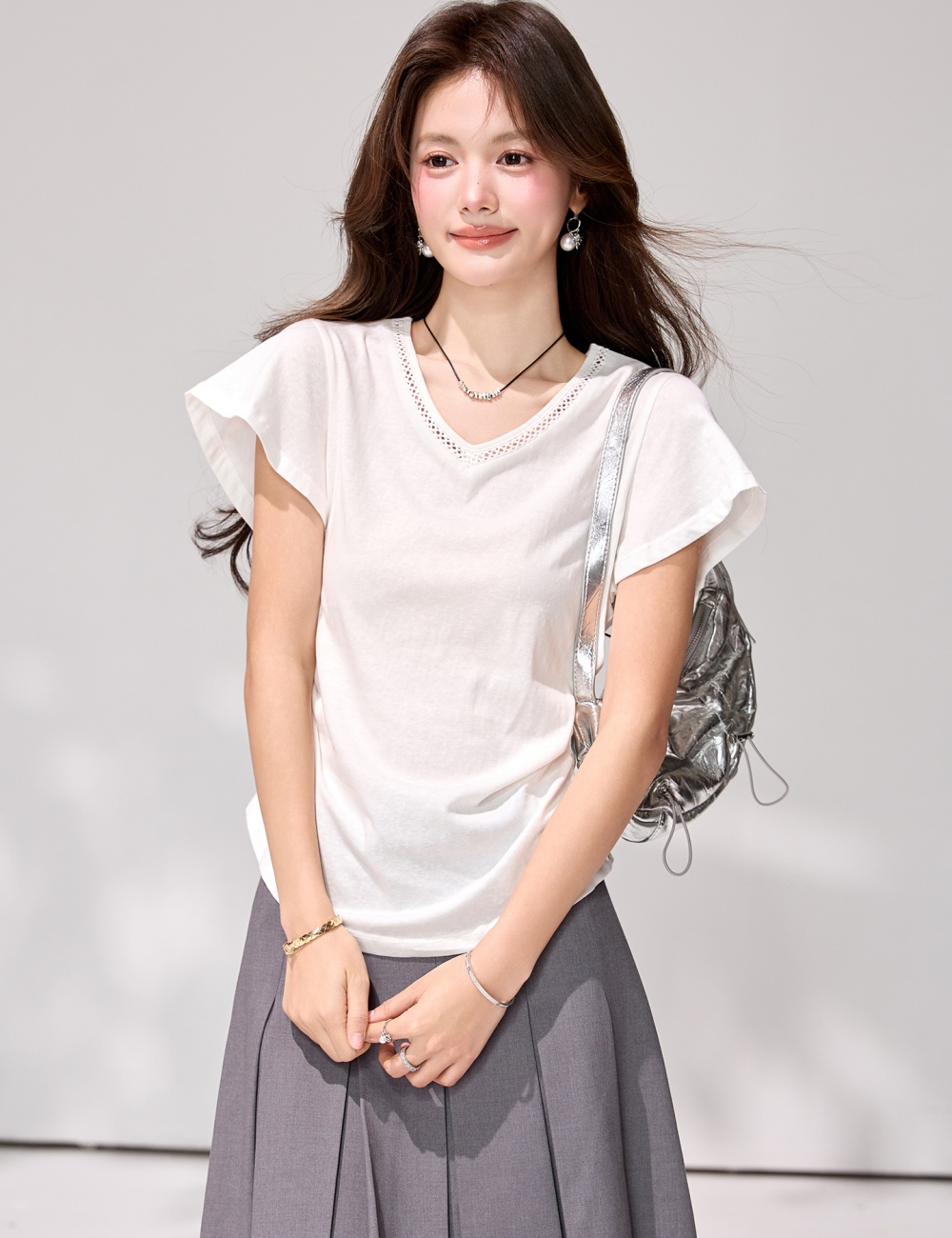 White pinched waist tops V-neck slim T-shirt for women