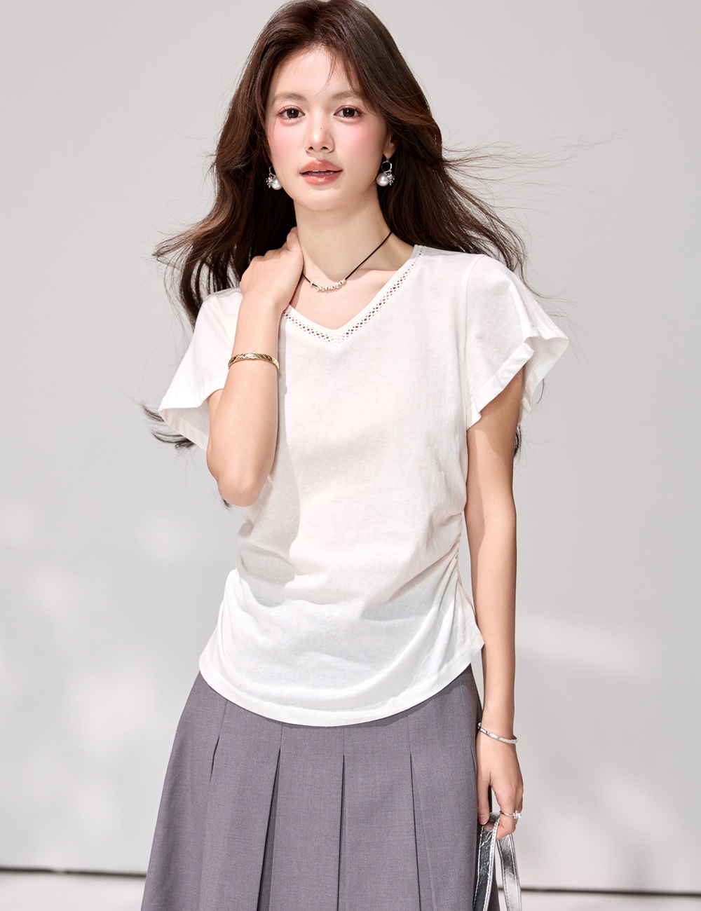 White pinched waist tops V-neck slim T-shirt for women