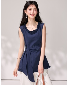 Niche wood ear shirt U-neck temperament tops
