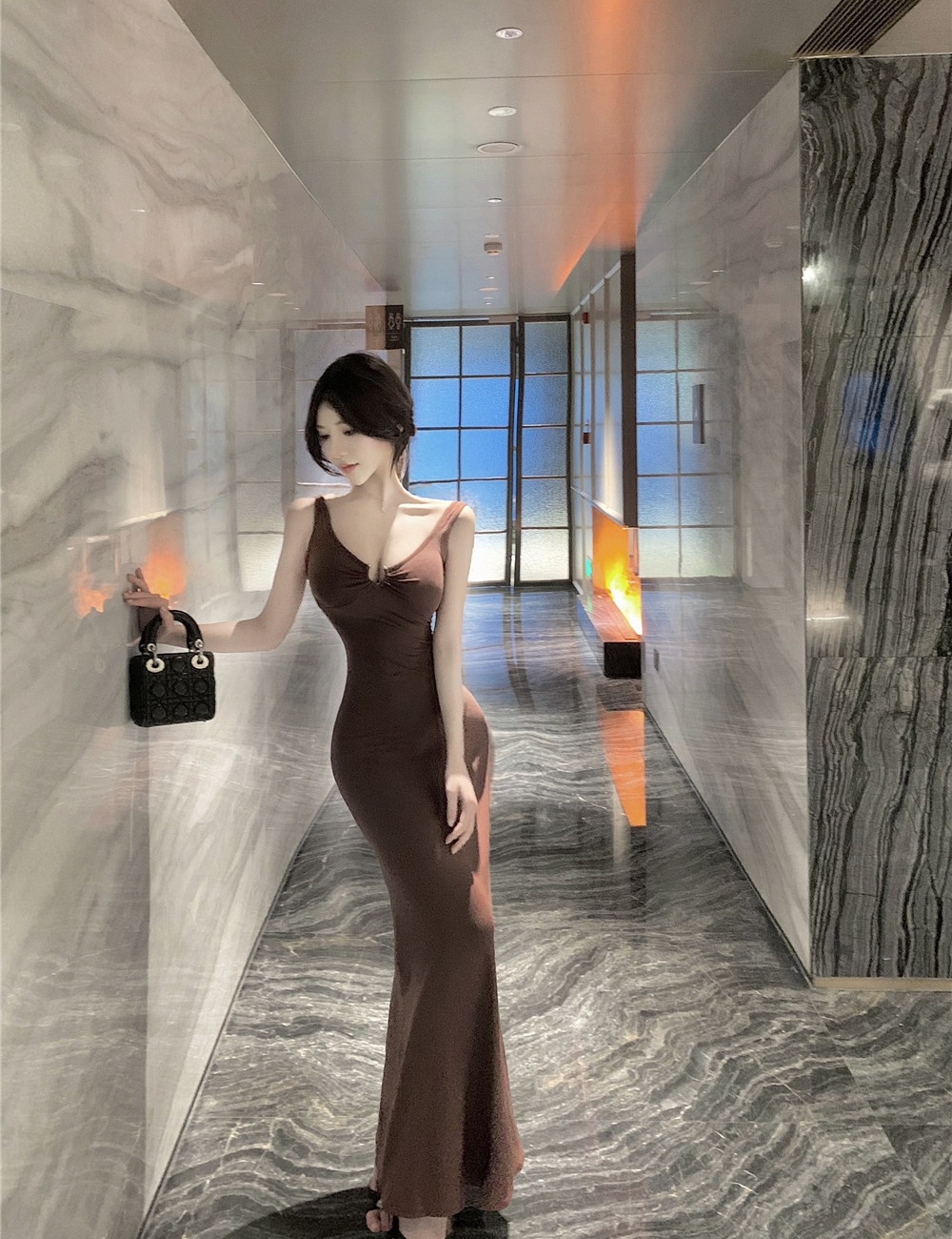 Ladies temperament formal dress sexy halter dress