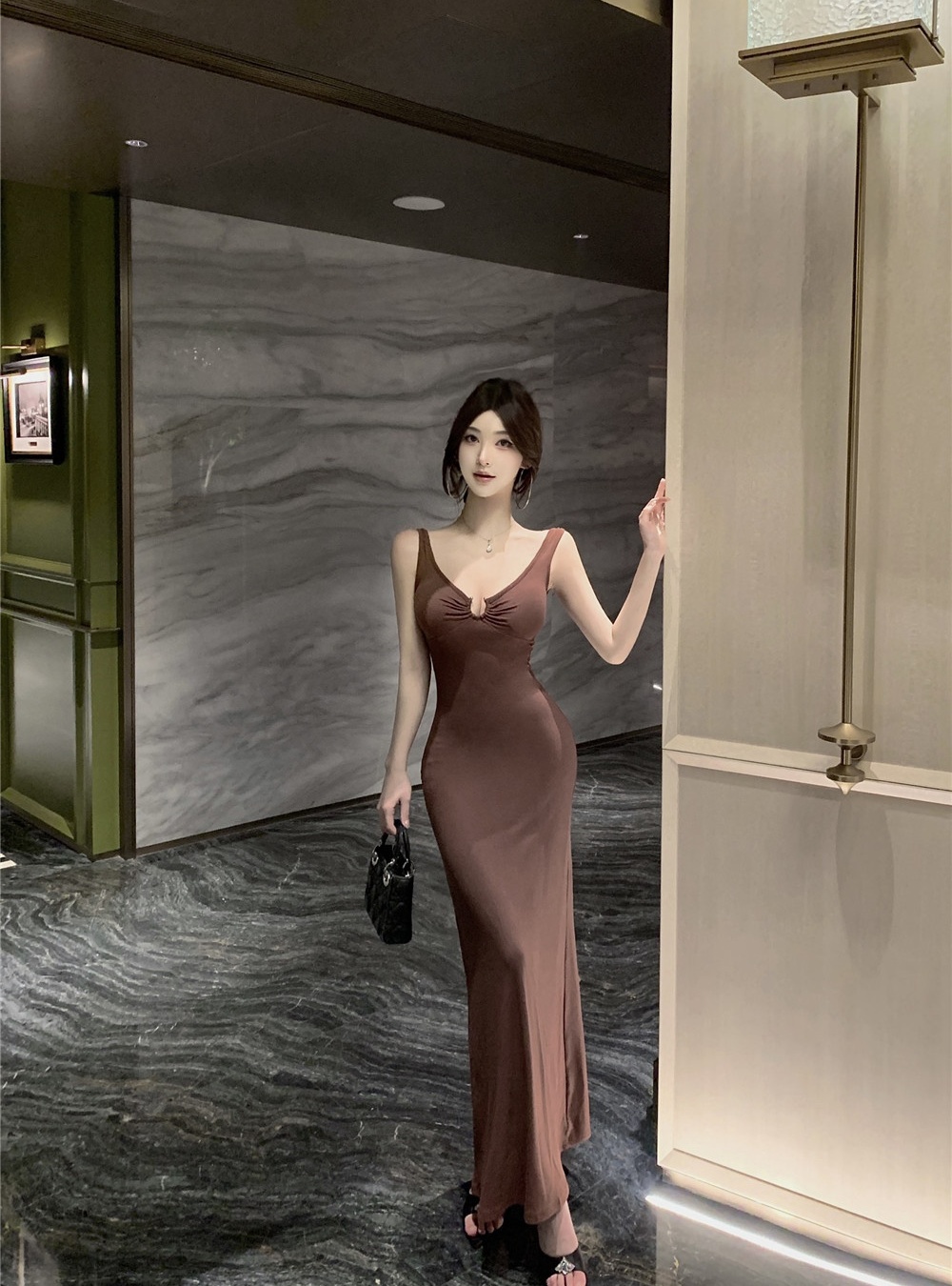 Ladies temperament formal dress sexy halter dress