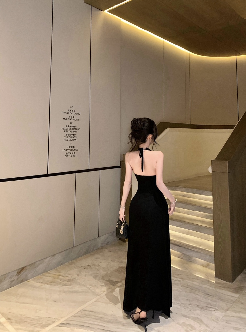 Hollow pinched waist V-neck black temperament summer dress