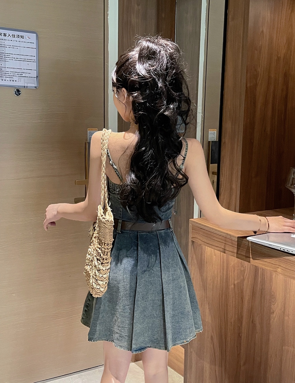 Pinched waist sexy T-back retro dress for women
