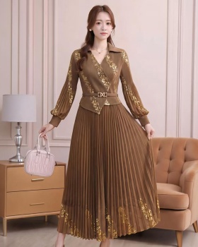 Disk flowers temperament large yard lantern sleeve dress