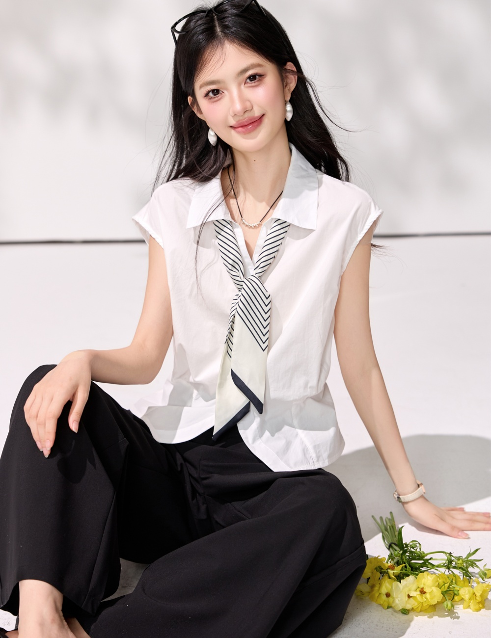 Summer slim stripe scarves lapel sleeveless white shirt