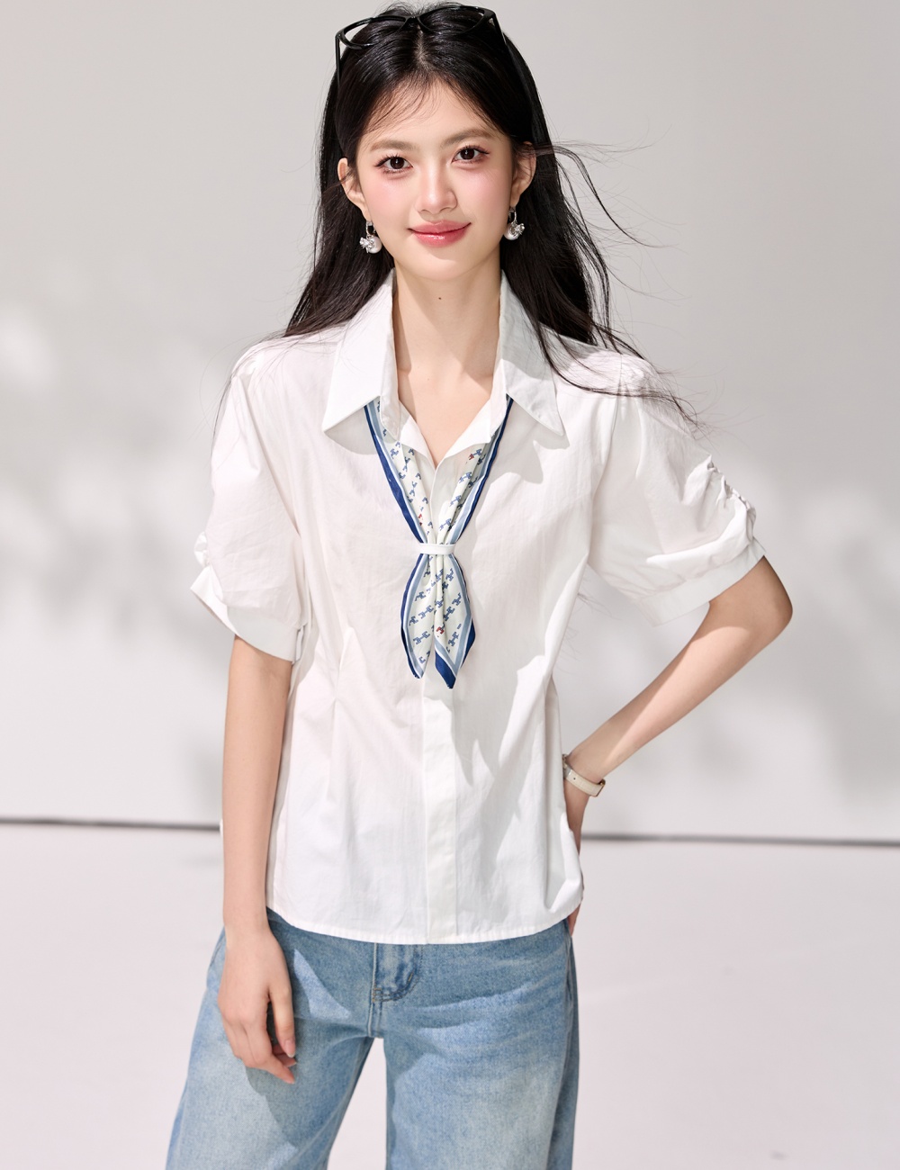 Short sleeve tender shirt France style Korean style scarves