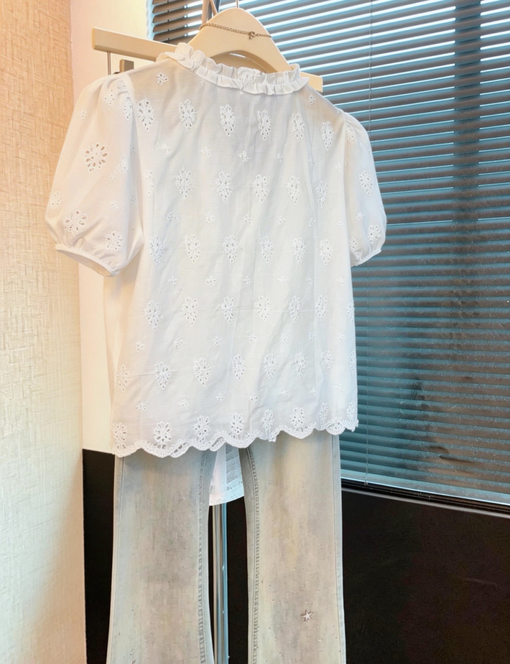 Summer short sleeve small shirt embroidery tops for women