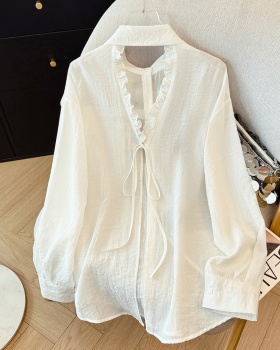 Thin niche hollow tops outside the ride sunscreen cardigan