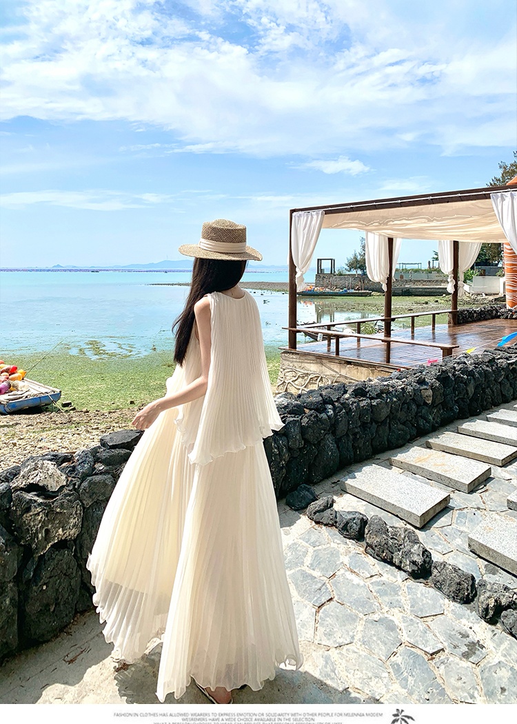 Seaside summer dress vacation pleated long dress
