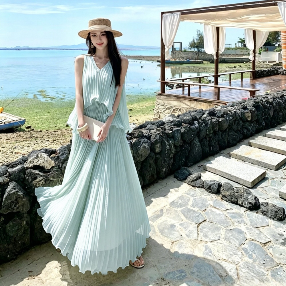Seaside summer dress vacation pleated long dress