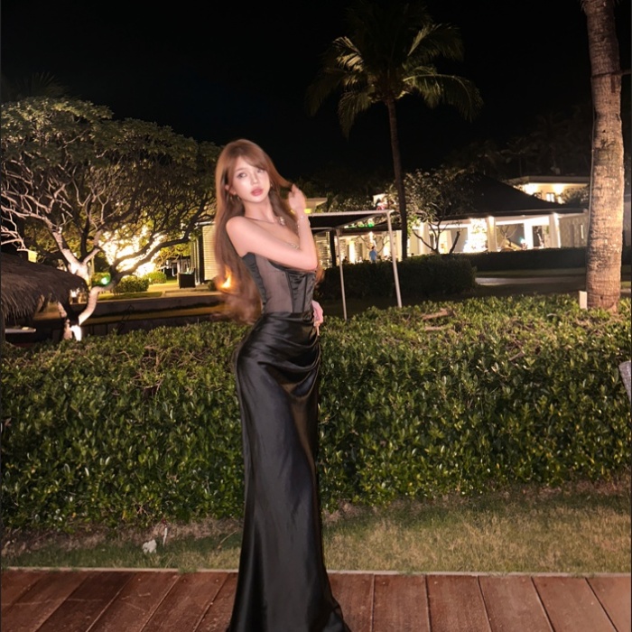 Package hip long dress vacation dress for women