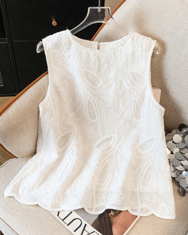 Round neck all-match fashion simple embroidery shirt