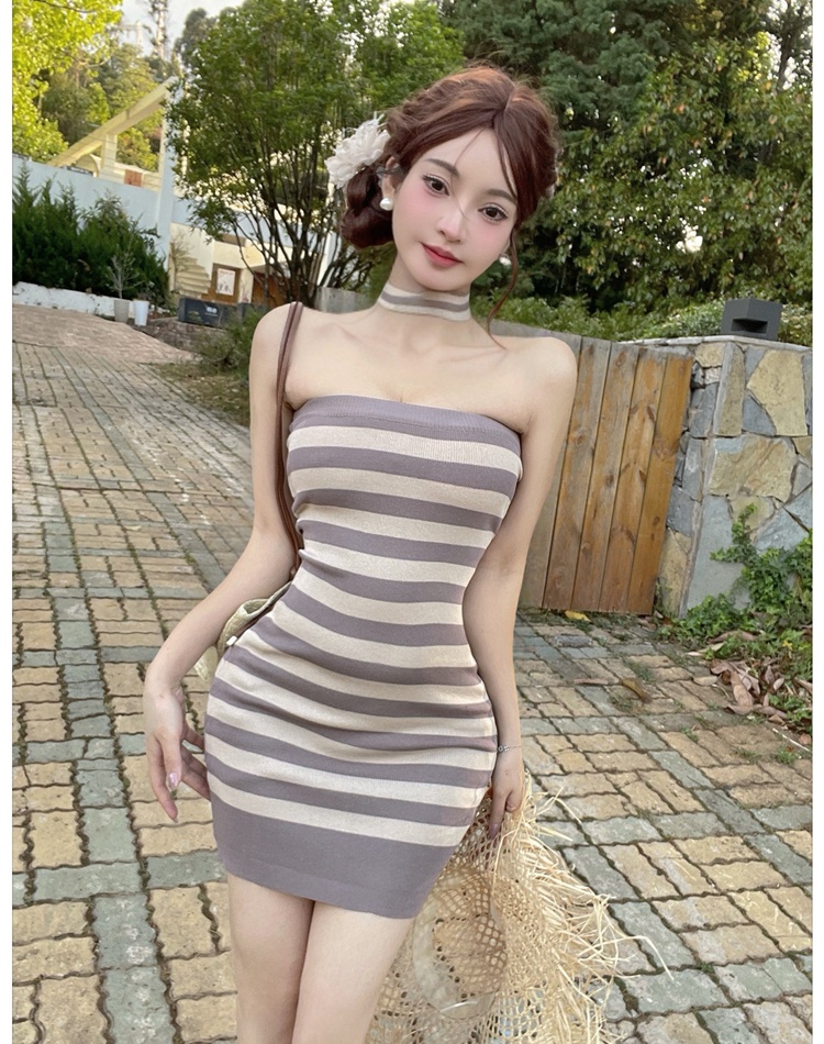Unique wrapped chest sleeveless dress for women