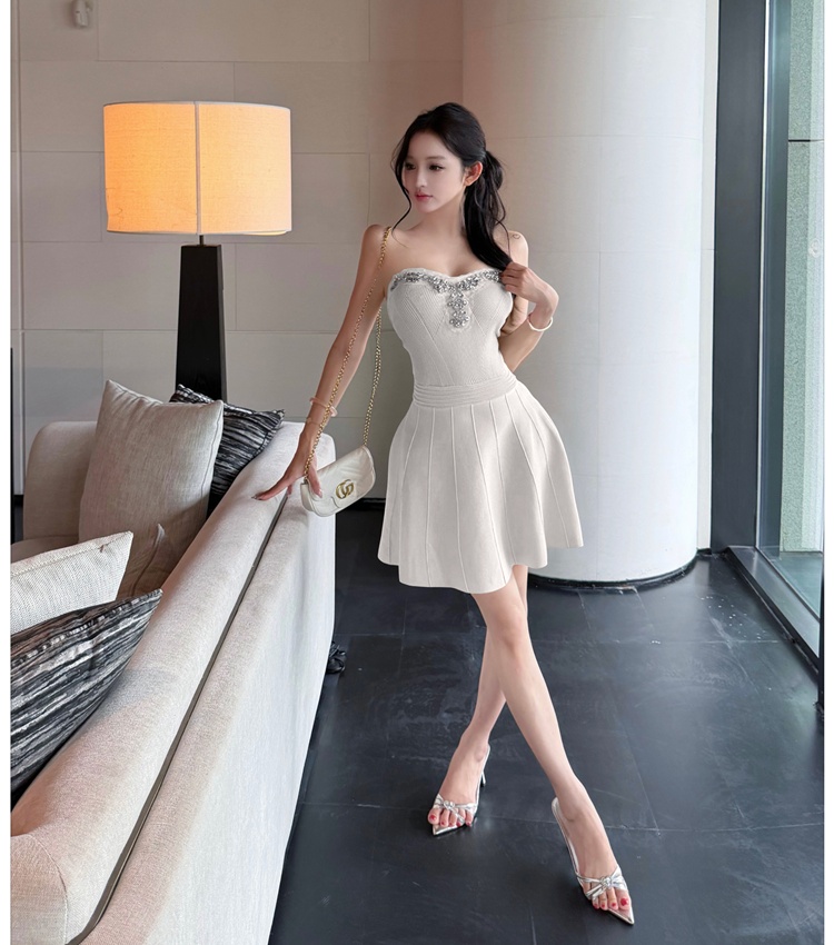 Pleated tender small fellow summer knitted dress