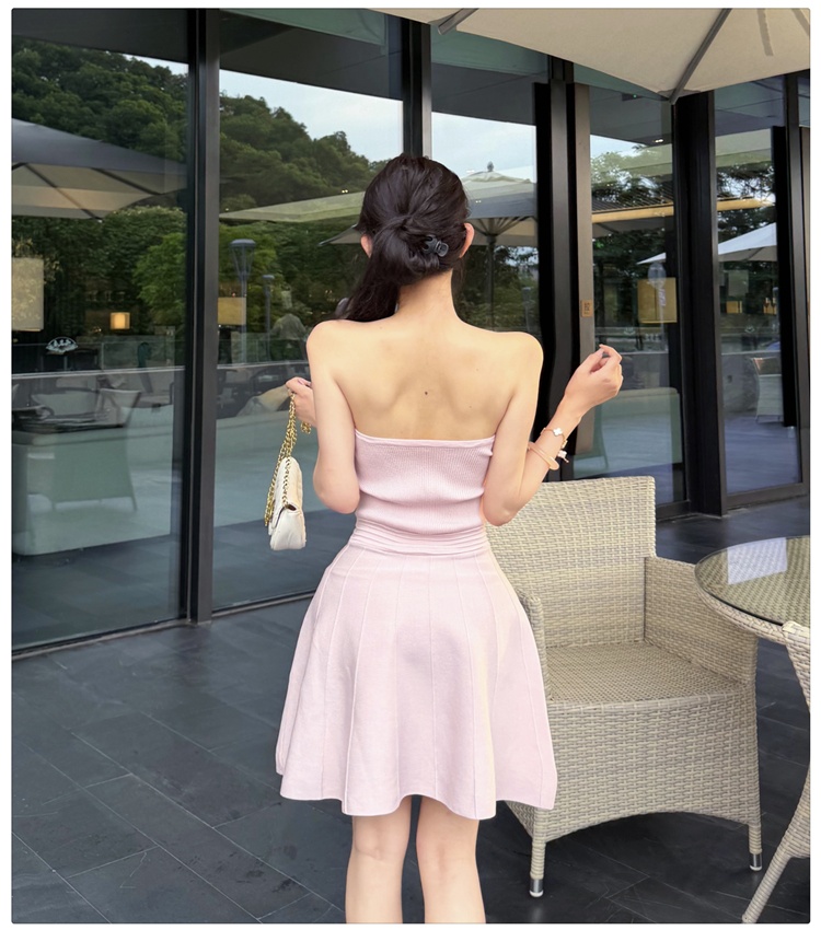 Pleated tender small fellow summer knitted dress