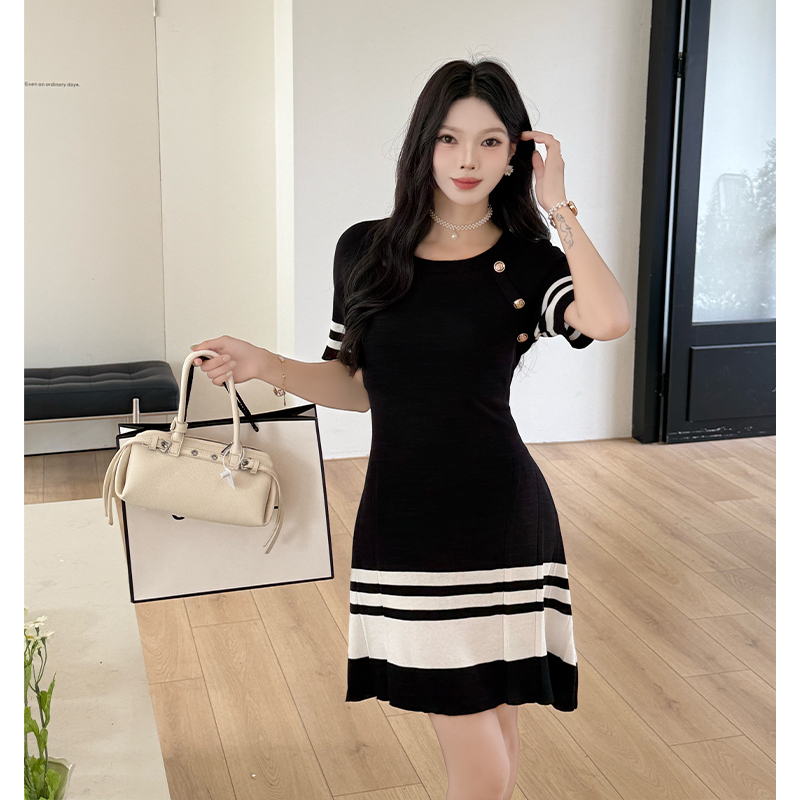 Knitted A-line T-back mixed colors stripe dress for women