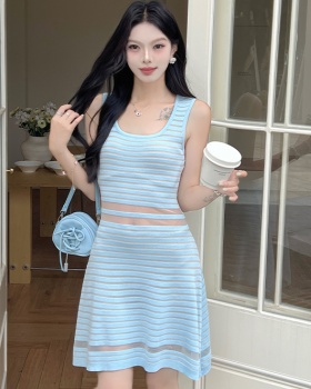 Sleeveless knitted dress pinched waist temperament T-back