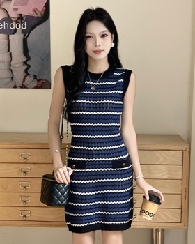 Mixed colors slim T-back sleeveless summer dress