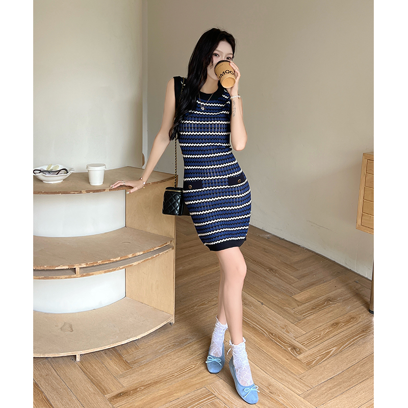 Mixed colors slim T-back sleeveless summer dress
