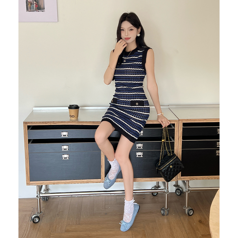 Mixed colors slim T-back sleeveless summer dress