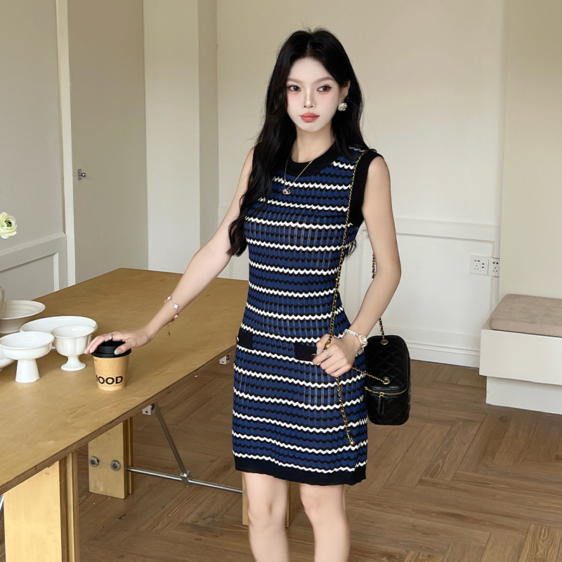 Mixed colors slim T-back sleeveless summer dress