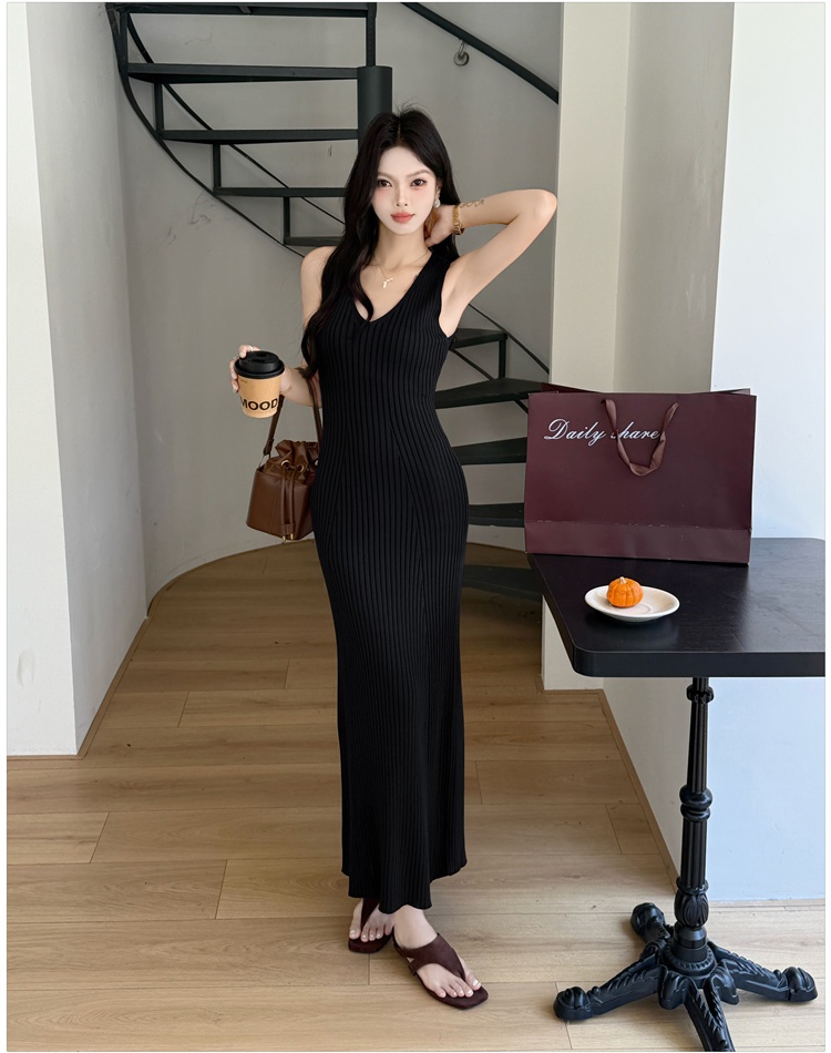 Slim sleeveless dress dress for women