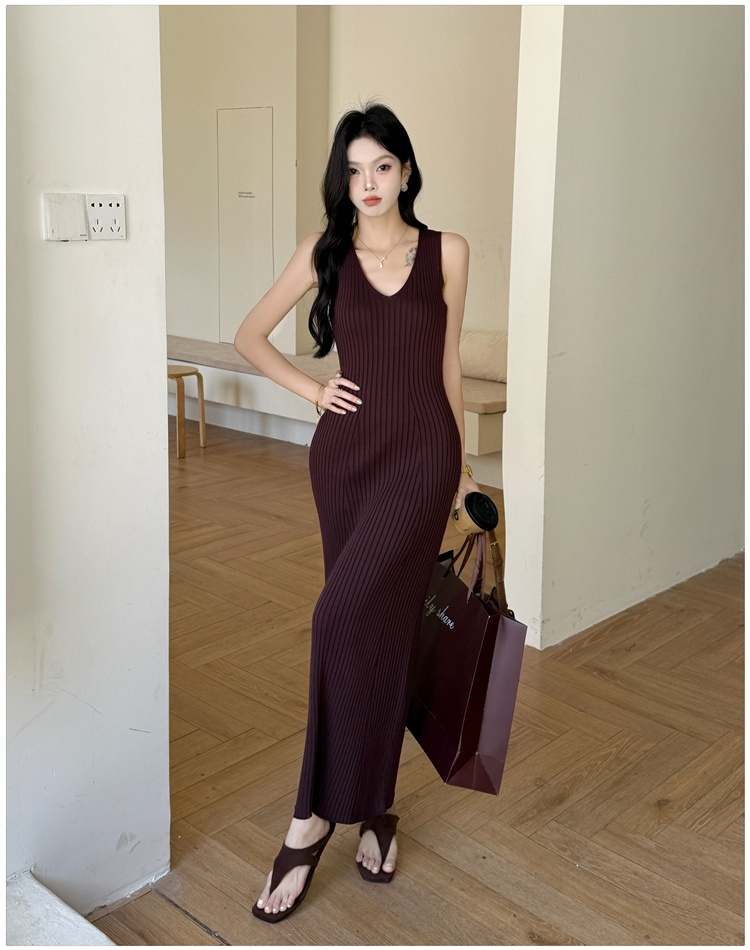 Slim sleeveless dress dress for women